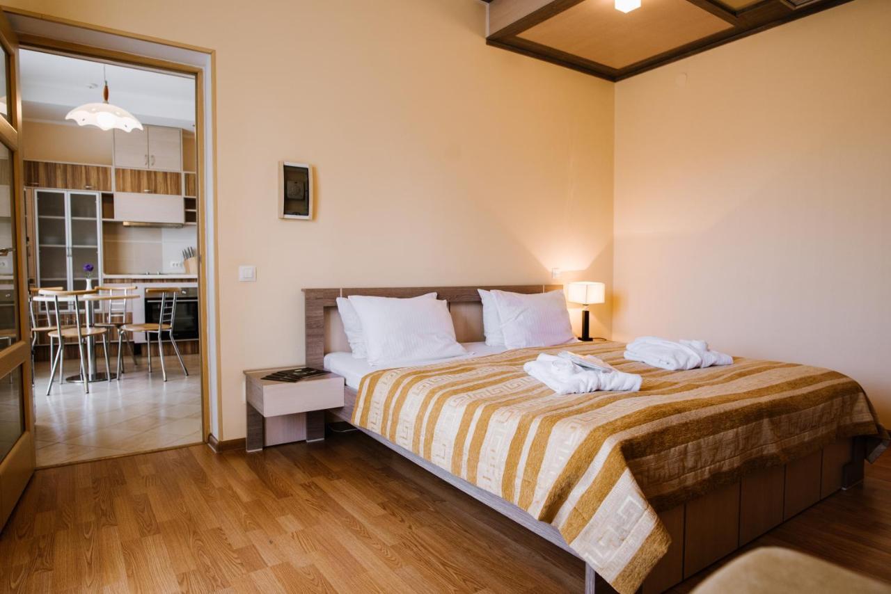 Apart-Hotel Chale Graal Truskavets Luaran gambar